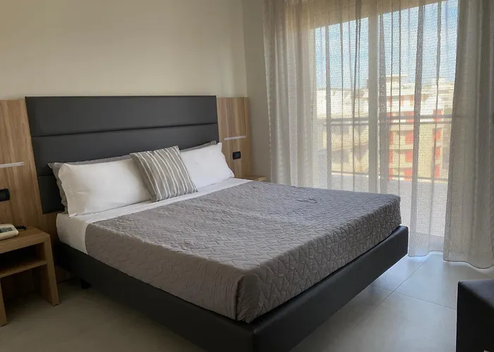 Hotel 4 stelle: Hotel Londra